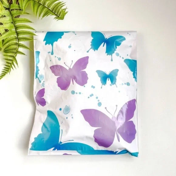 25 14X17 Poly Mailers Butterfly Flat Shipping Envelopes PRICE IS FIRM - Picture 6 of 7